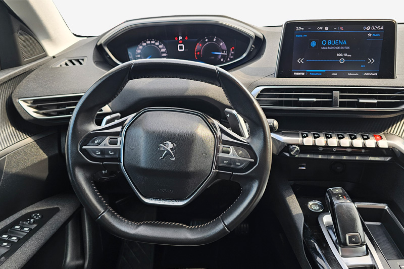 PEUGEOT - 3008N ACT 20H BA6 AC 2.0 5P 4X2 TA DIESEL - 2023 - Image 3