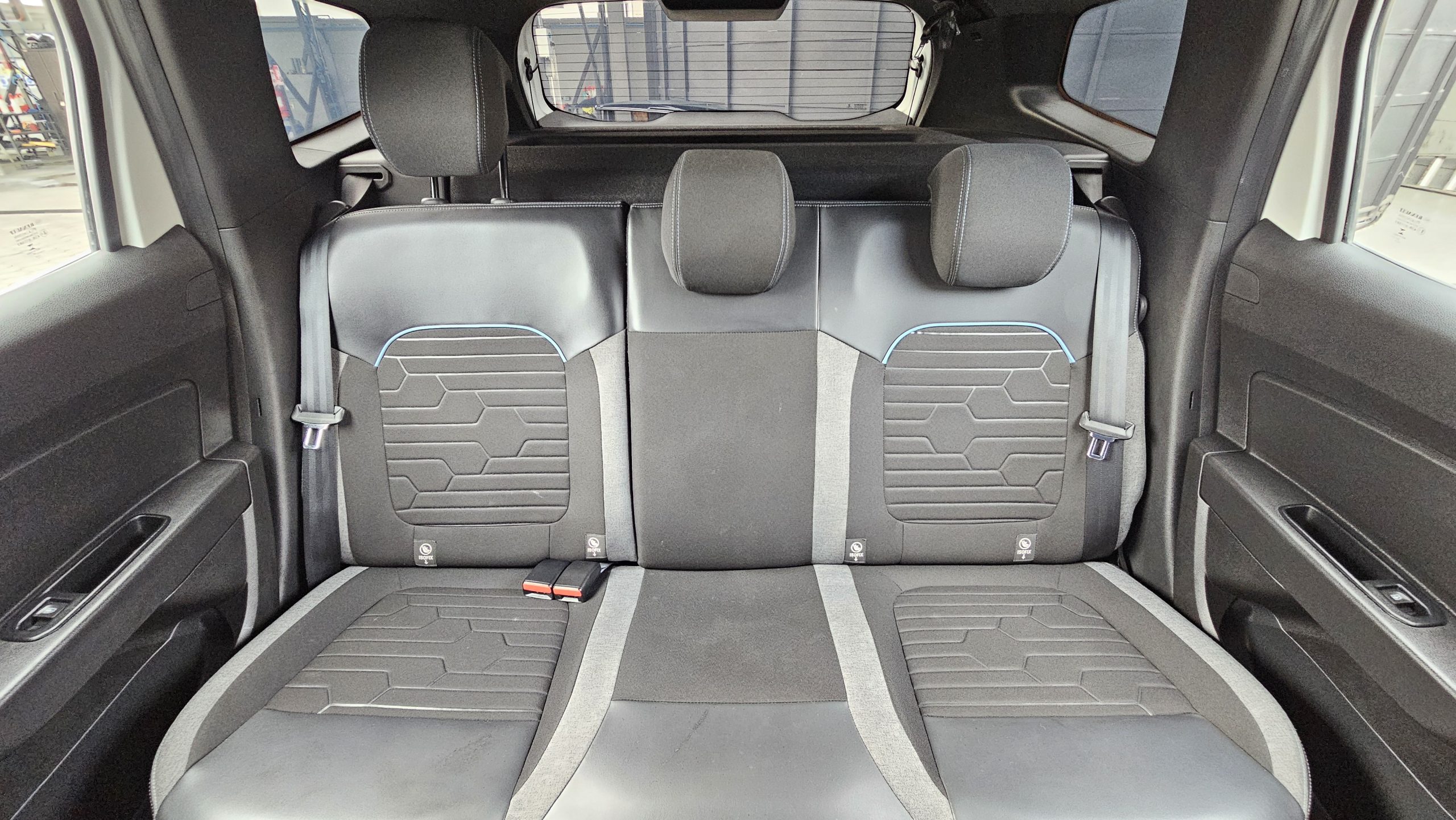 RENAULT - DUSTER INTENS AC 1.3T 5P 4X2 TA - 2023 - Image 2