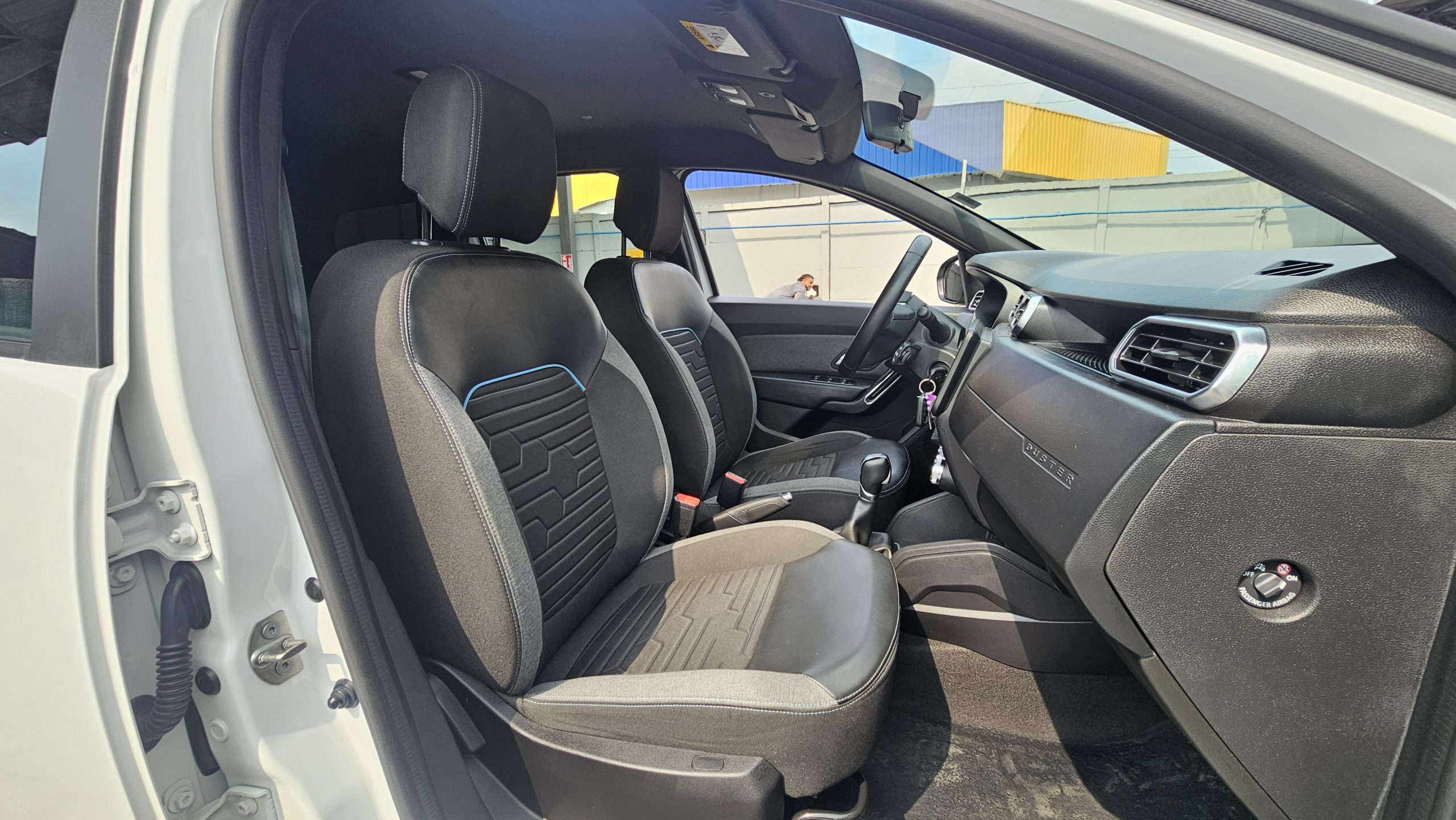 RENAULT - DUSTER INTENS AC 1.3T 5P 4X2 TA - 2023 - Image 3
