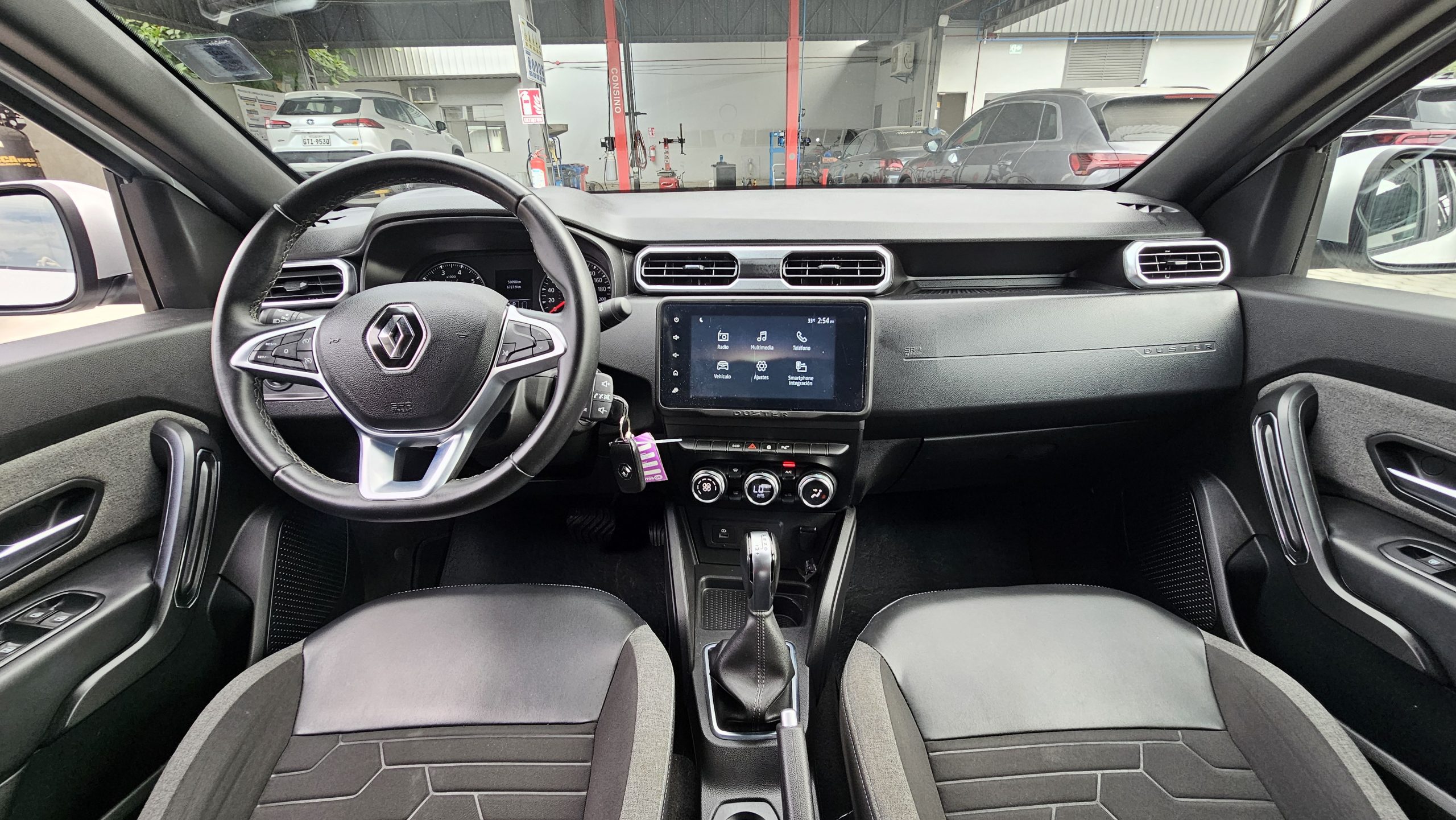 RENAULT - DUSTER INTENS AC 1.3T 5P 4X2 TA - 2023 - Image 10