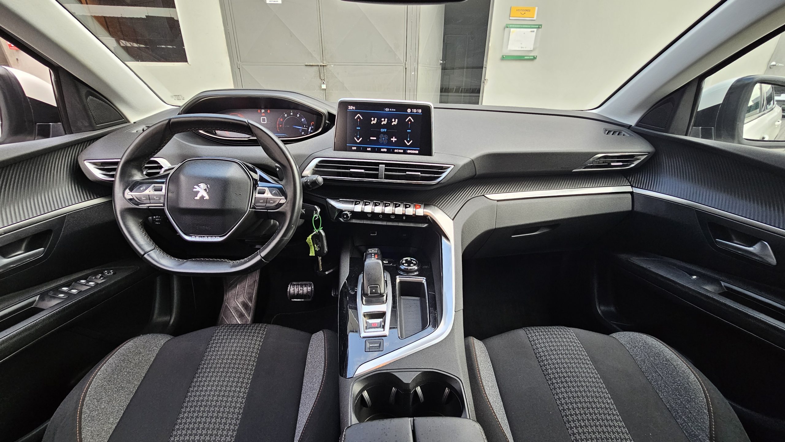 PEUGEOT - 3008 AC 1.6 5P 4X2 TA - 2018 - Image 10