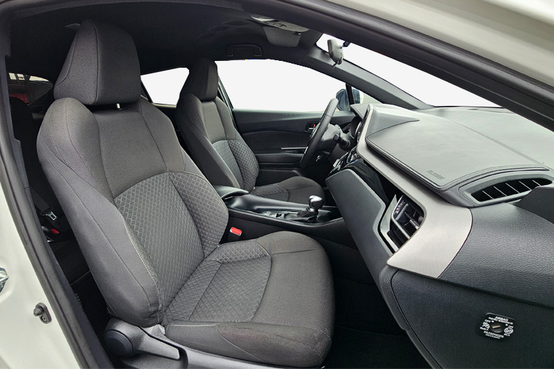 TOYOTA - C-HR ACTIVE AC 1.8 5P 4X2 TA HYBRID - 2022 - Image 5