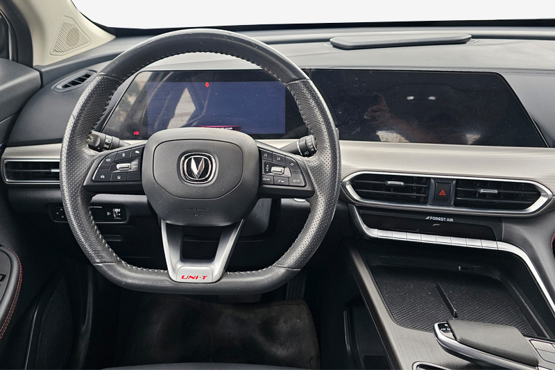 CHANGAN - UNI-T AC 1.5 5P 4X2 TA - 2022 - Image 3
