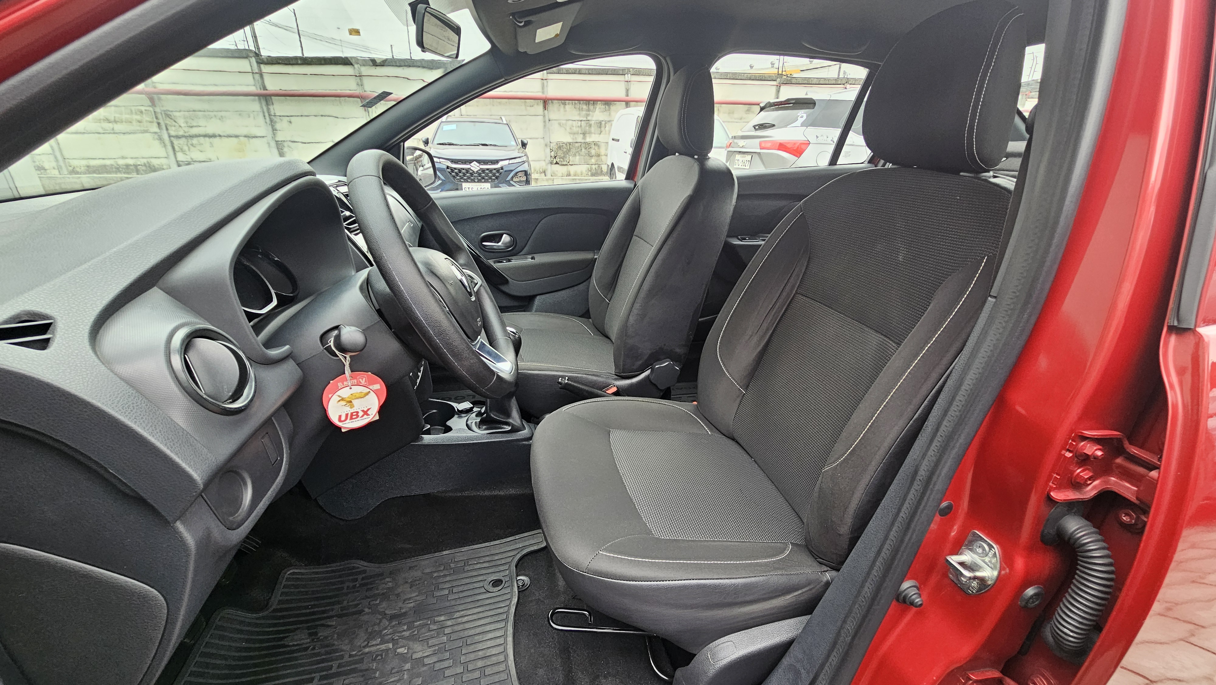 RENAULT - LOGAN ZEN FASE II AC 1.6 4P 4X2 TM - 2023 - Image 7