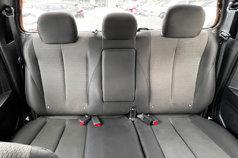 CHEVROLET - D-MAX CRDI HI RIDE AC 2.5 CD 4X2 TM DIESEL - 2023 - Image 6