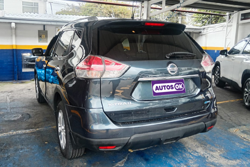 NISSAN - X-TRAIL EXCLUSIVE CVT AC 2.5 5P 4X4 TA - 2018 - Image 4