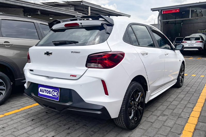 CHEVROLET - ONIX RS TURBO AC 1.0 5P 4X2 TM - 2021 - Image 8