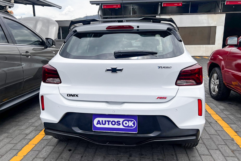 CHEVROLET - ONIX RS TURBO AC 1.0 5P 4X2 TM - 2021 - Image 9
