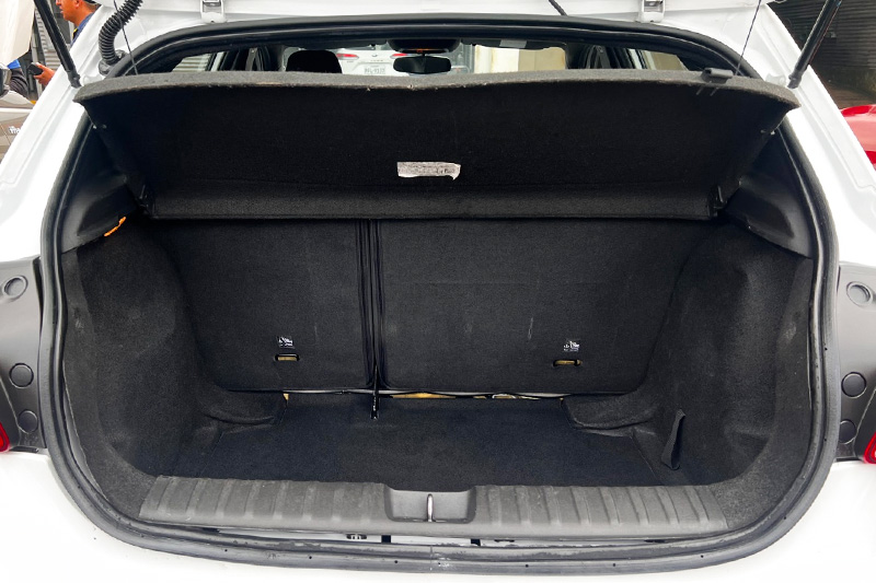 CHEVROLET - ONIX RS TURBO AC 1.0 5P 4X2 TM - 2021 - Image 11