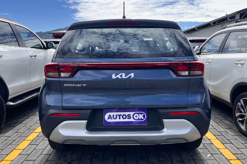 KIA - SONET LX STD AC 1.5 5P 4X2 TM - 2023 - Image 9