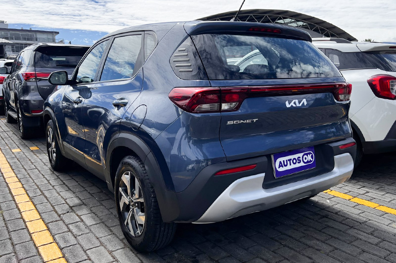 KIA - SONET LX STD AC 1.5 5P 4X2 TM - 2023 - Image 10