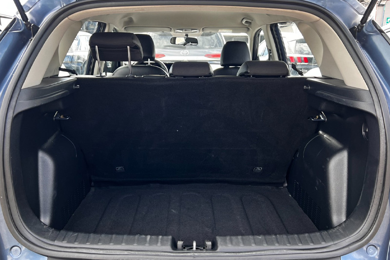 KIA - SONET LX STD AC 1.5 5P 4X2 TM - 2023 - Image 11