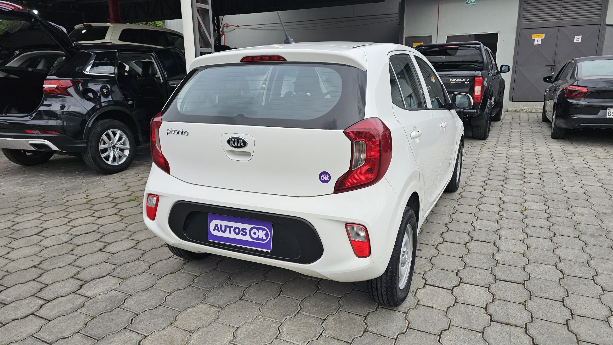 KIA - PICANTO LX 1.0 4P 4X2 TM - 2022 - Image 7
