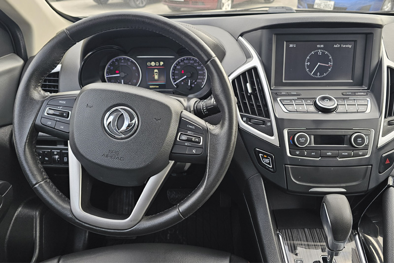 DONGFENG - AX7 LUXURY AC 2.0 5P 4X2 TA - 2020 - Image 9
