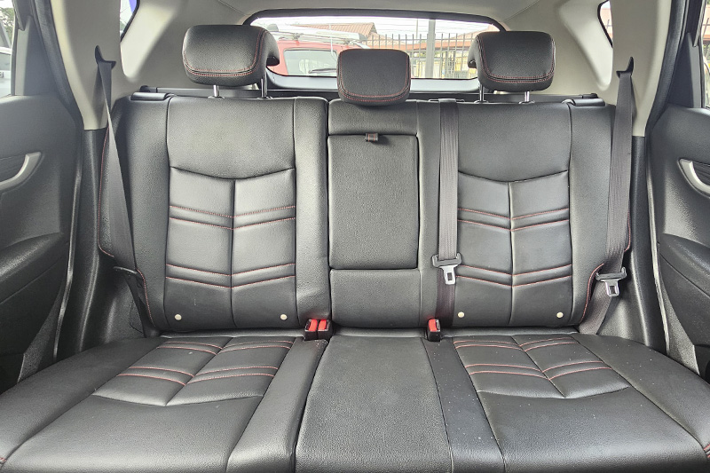 DONGFENG - AX7 LUXURY AC 2.0 5P 4X2 TA - 2020 - Image 10